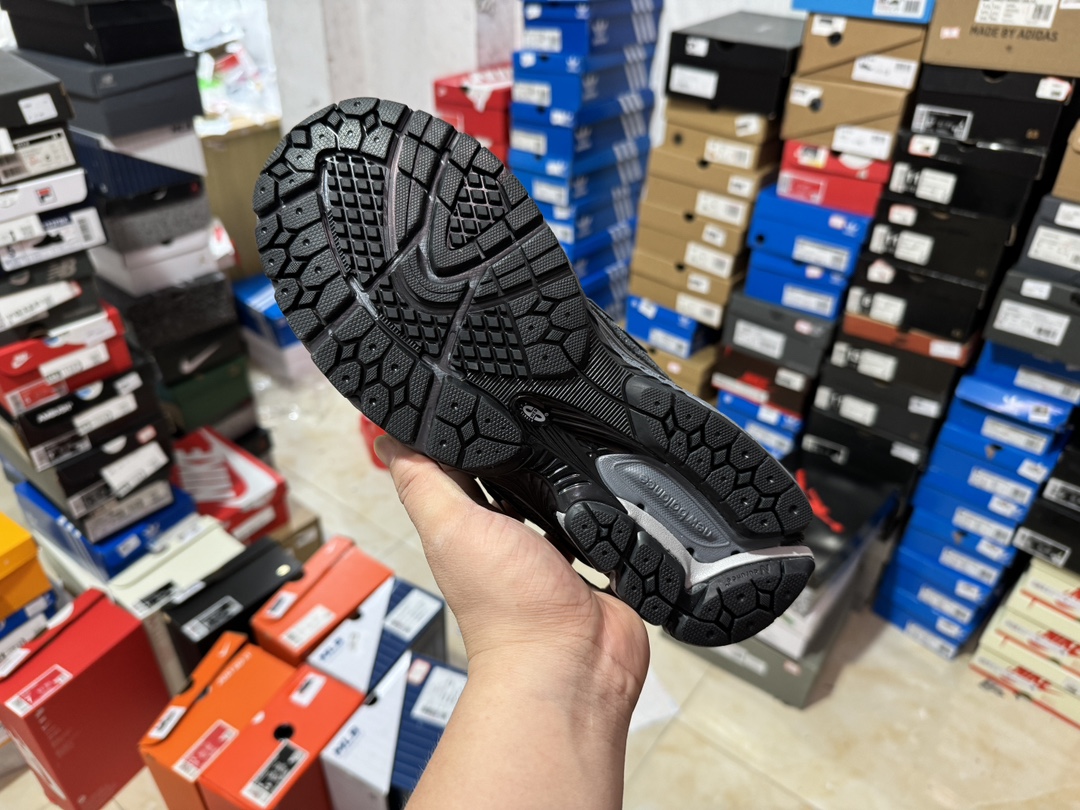 New Balance NB 1906R